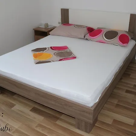 Gubo Apartment